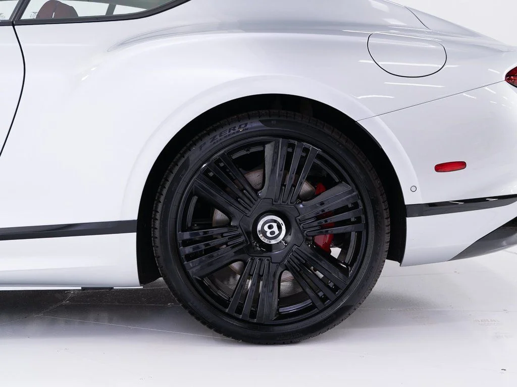 2026 Bentley Continental GT Azure - Photo 32