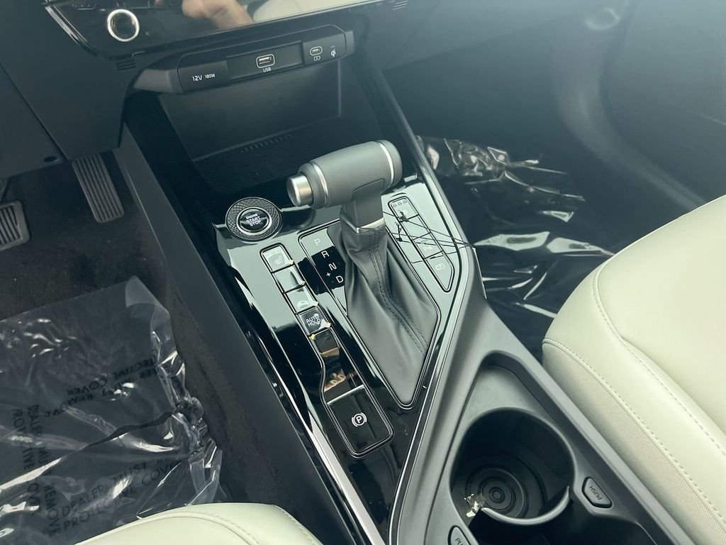 New 2026 Aurora Black Pearl Kia EX image 22