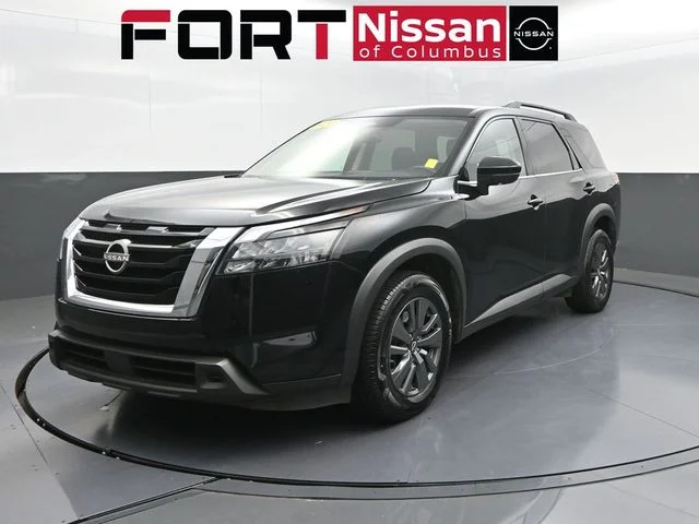 2024 Nissan Pathfinder SV 4WD's photo