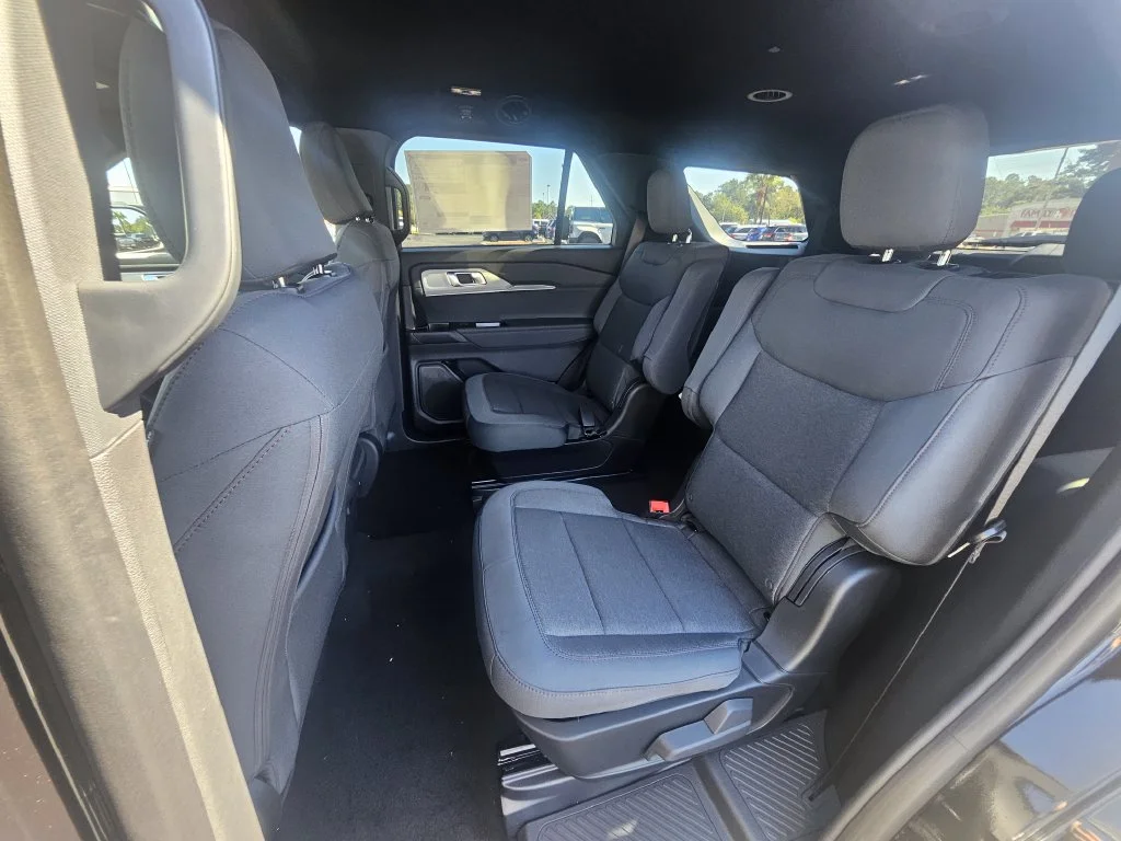 New 2027 Black Ford Active image 12