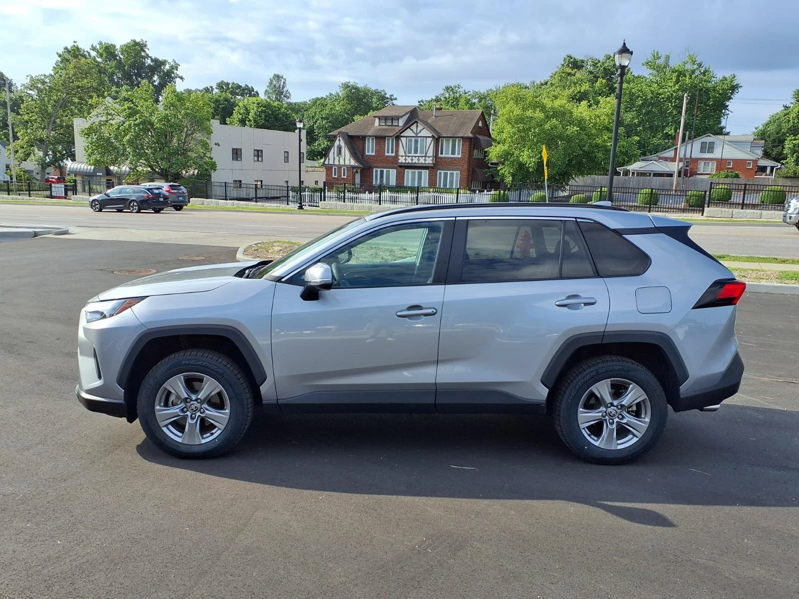 Used 2024 Silver Sky Metallic Toyota XLE image 28