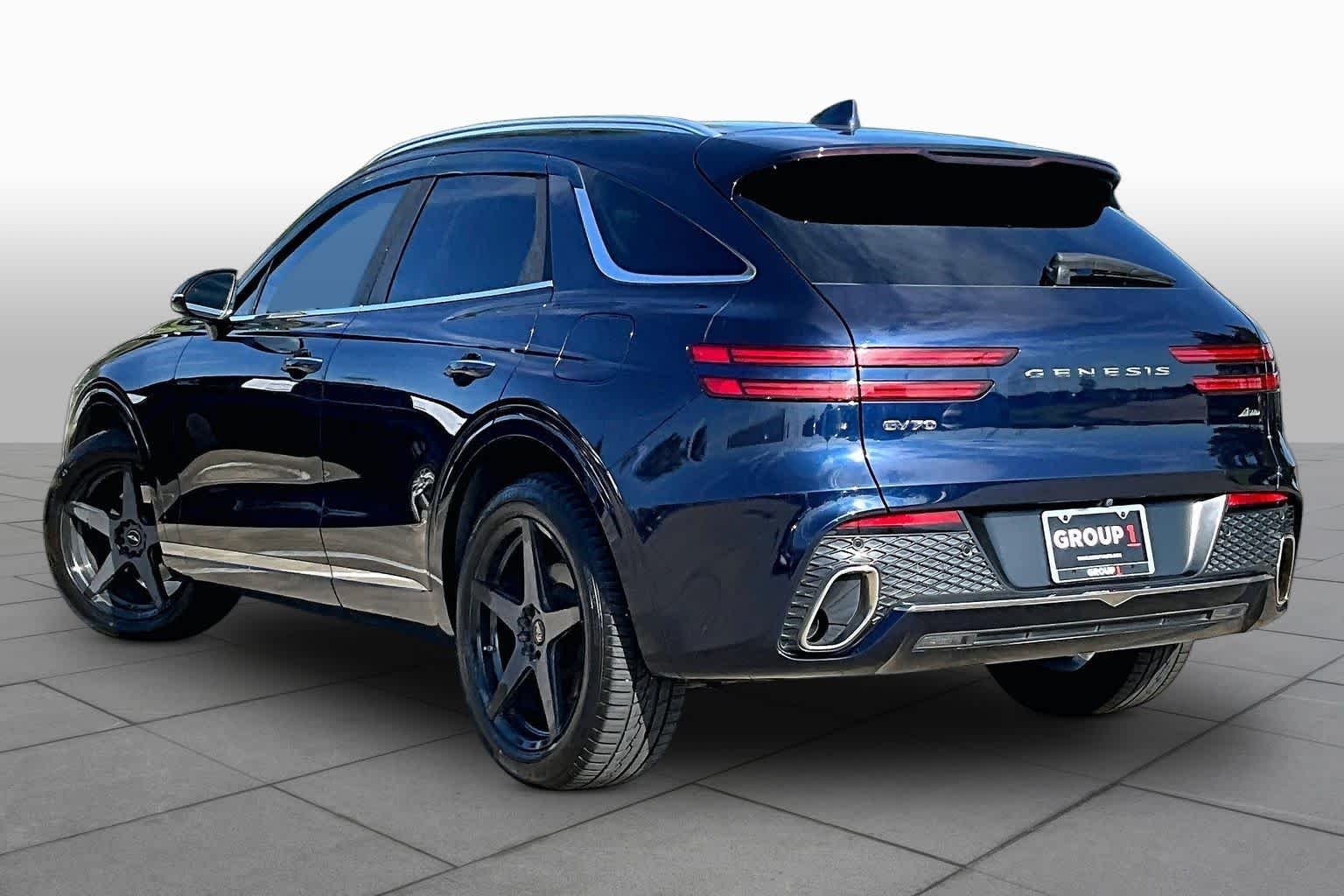 Used 2022 Adriatic Blue Genesis 2.5T image 12