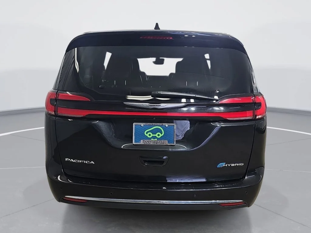 2023 Chrysler Pacifica Hybrid Touring L - Photo 5