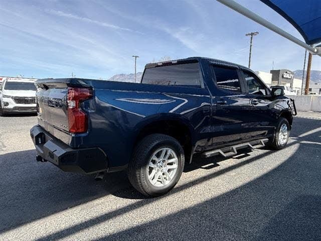 Used 2022 Blue Chevrolet RST image 5