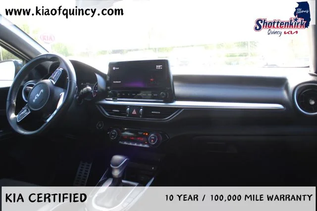 Used 2022 Blue Kia GT-Line image 9