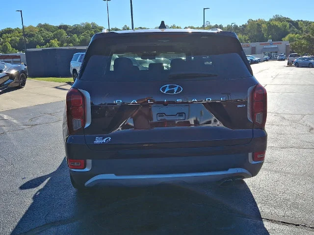 Used 2022 Red Hyundai SEL image 5