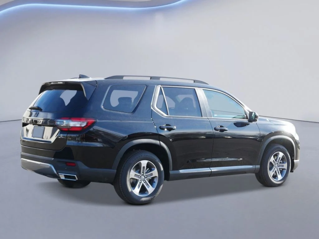 New 2026 Crystal Black Pearl Honda EX-L image 5