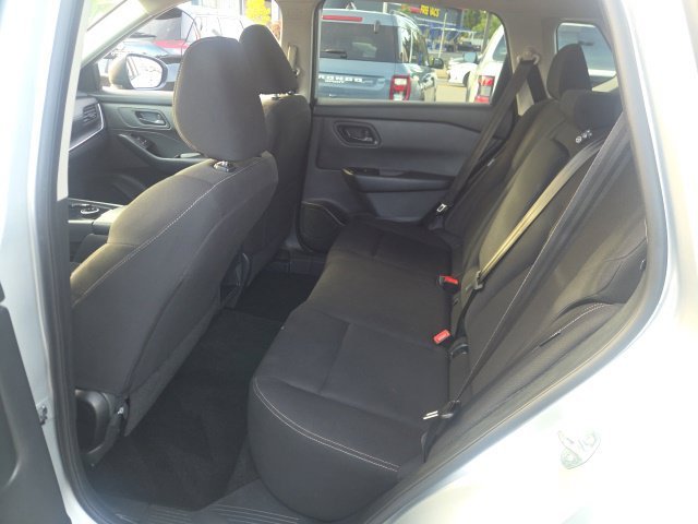 Used 2024 Silver Nissan S image 16