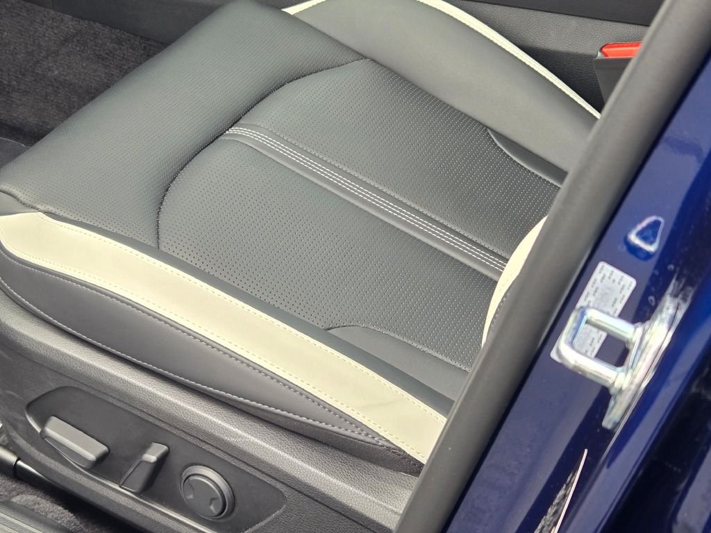 Used 2025 Blue Kia GT-Line image 22