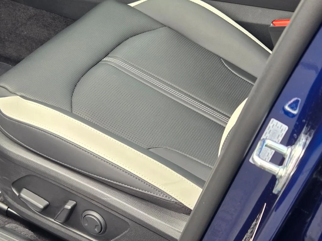 Used 2025 Blue Kia GT-Line image 22
