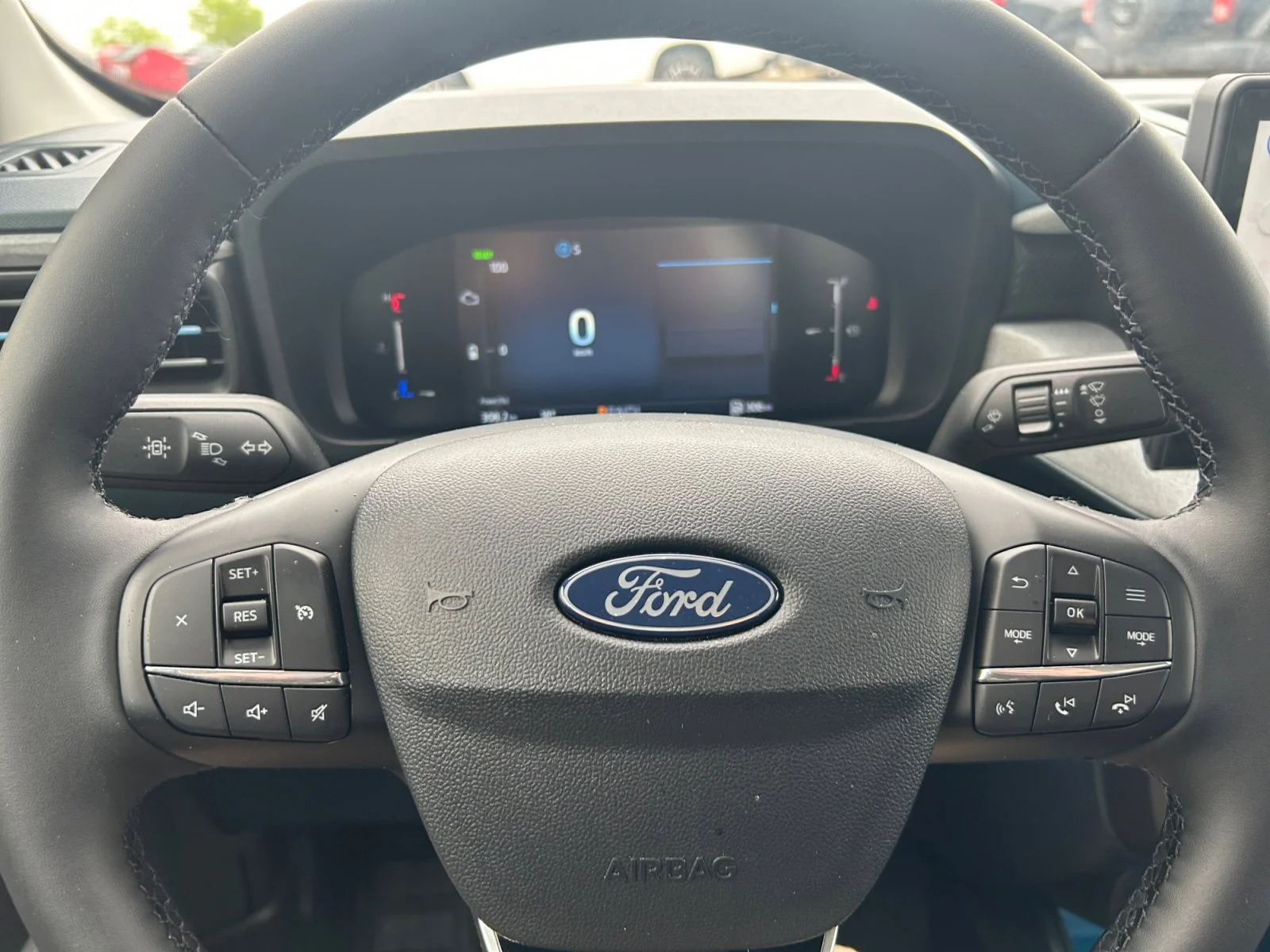 New 2026 Oxford White Ford XLT image 21