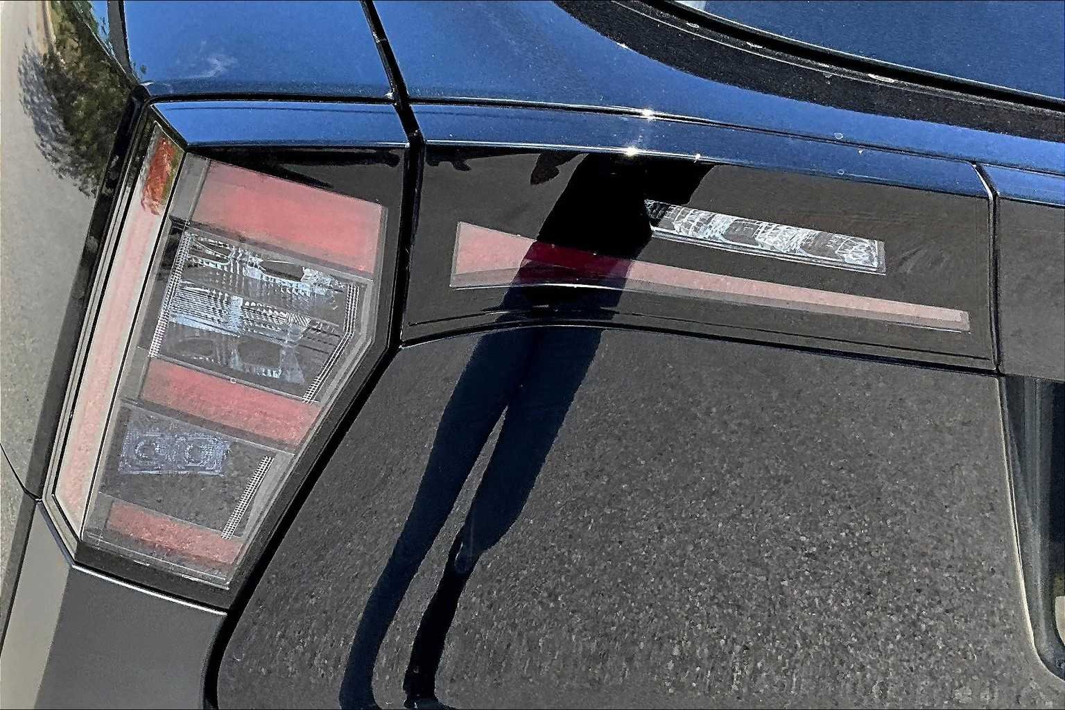 2025 Nissan Kicks SV - Photo 12