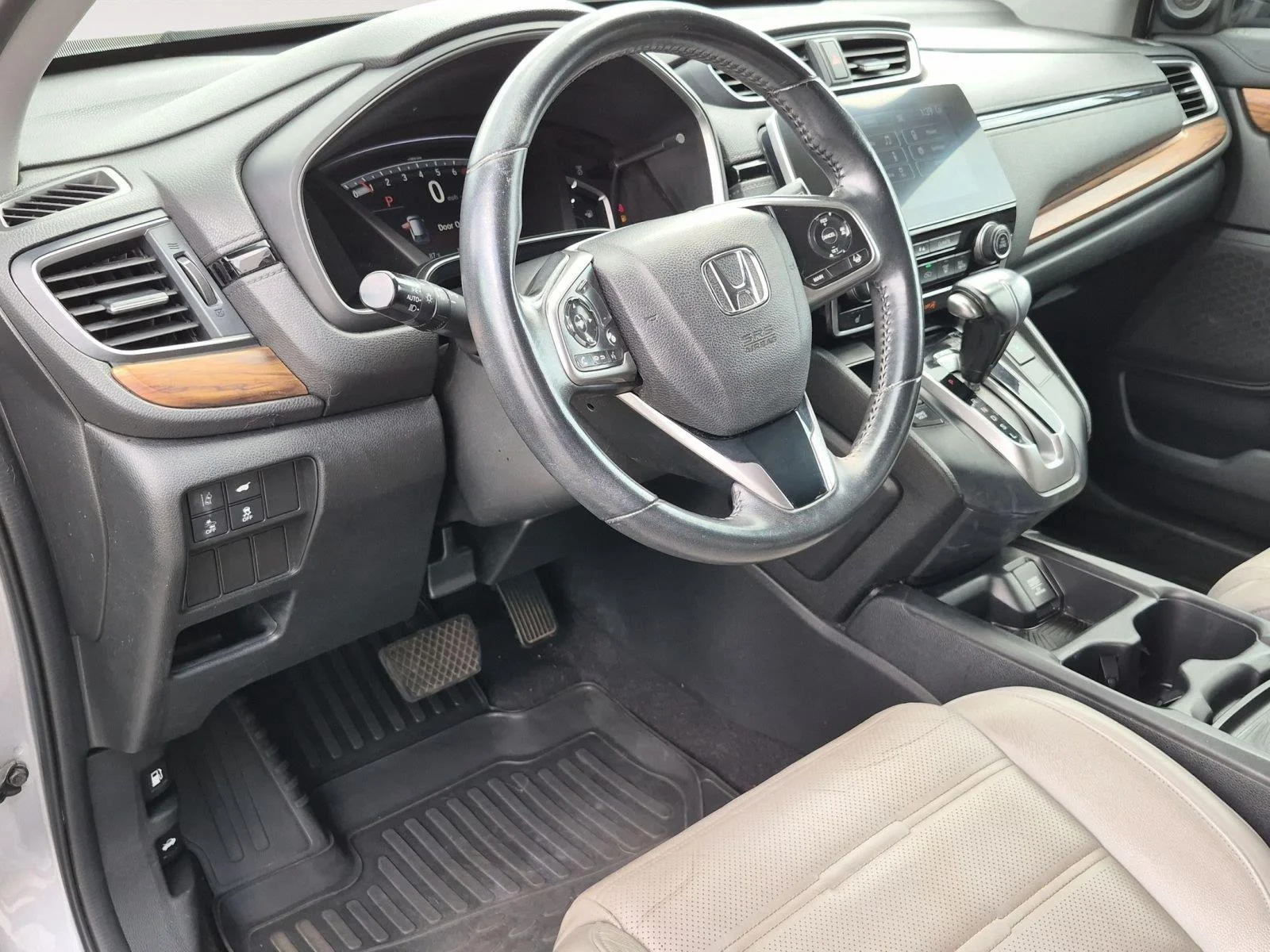 Used 2019 Lunar Silver Metallic Honda EX-L image 35