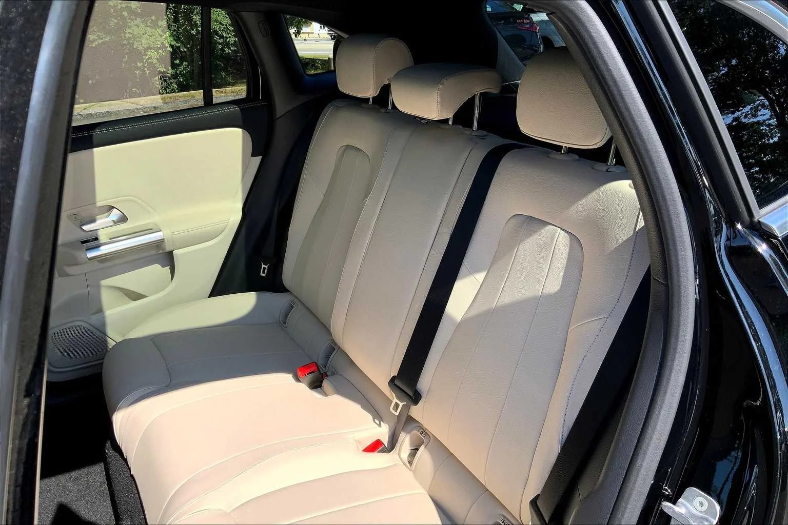 Certified Used 2026 Night Black Mercedes-Benz GLA 250 image 13