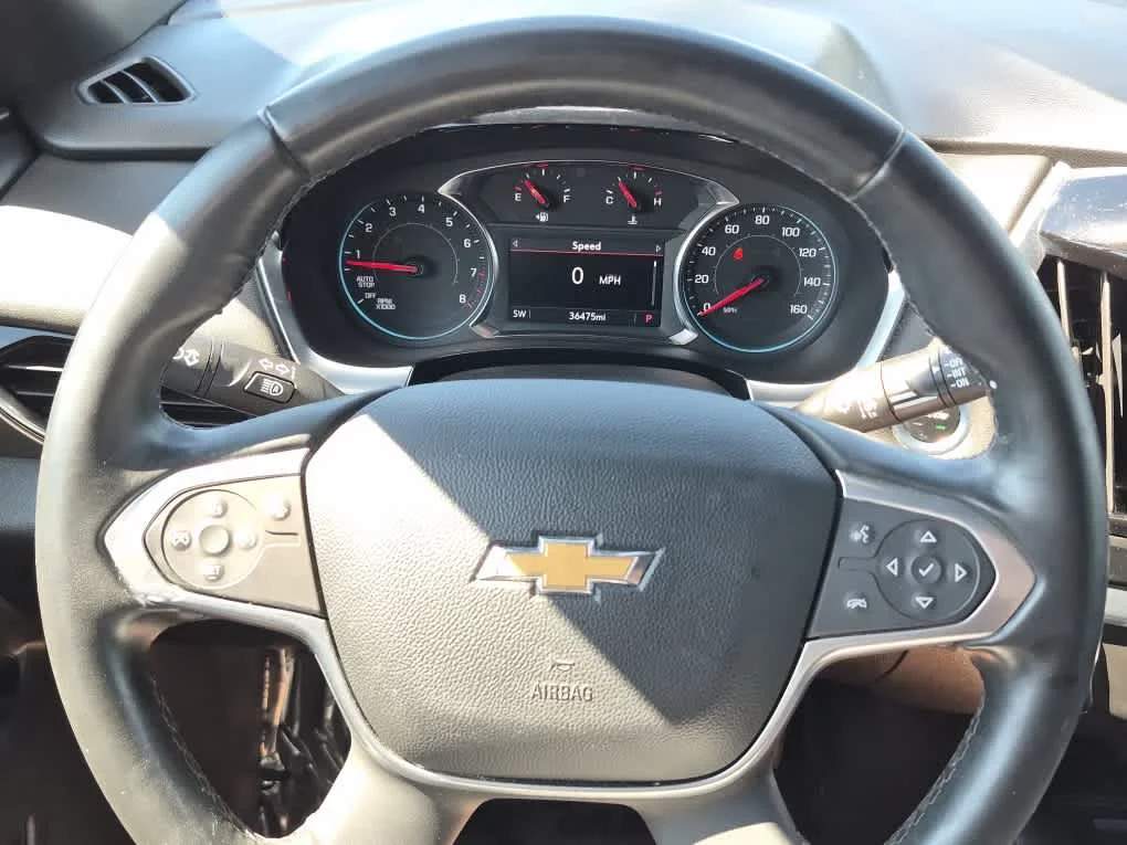 Used 2023 Sterling Gray Metallic Chevrolet LT Cloth image 18