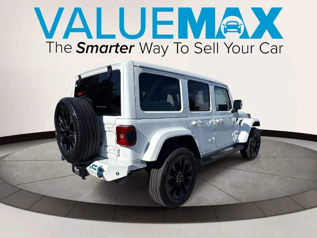 Used 2021 White Jeep Unlimited Sahara 4xe image 3