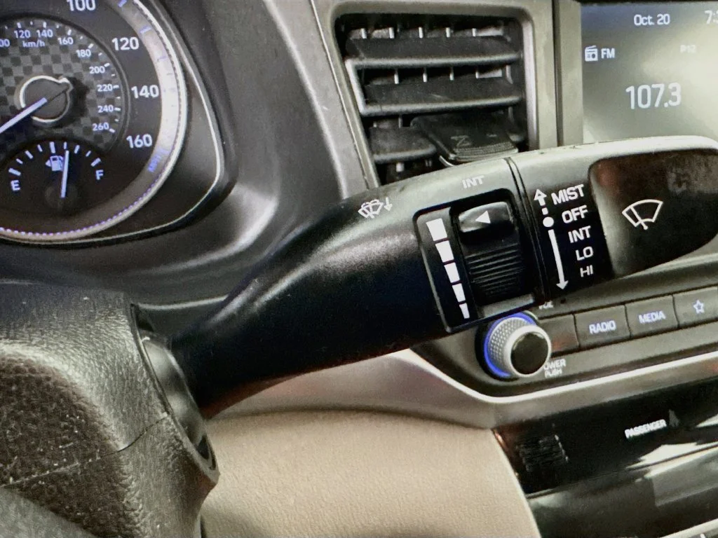 Used 2020 Black Hyundai SEL image 13