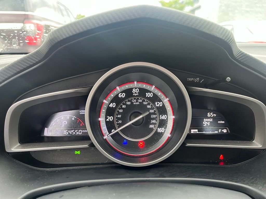 Used 2015 Red Mazda i Sport image 21