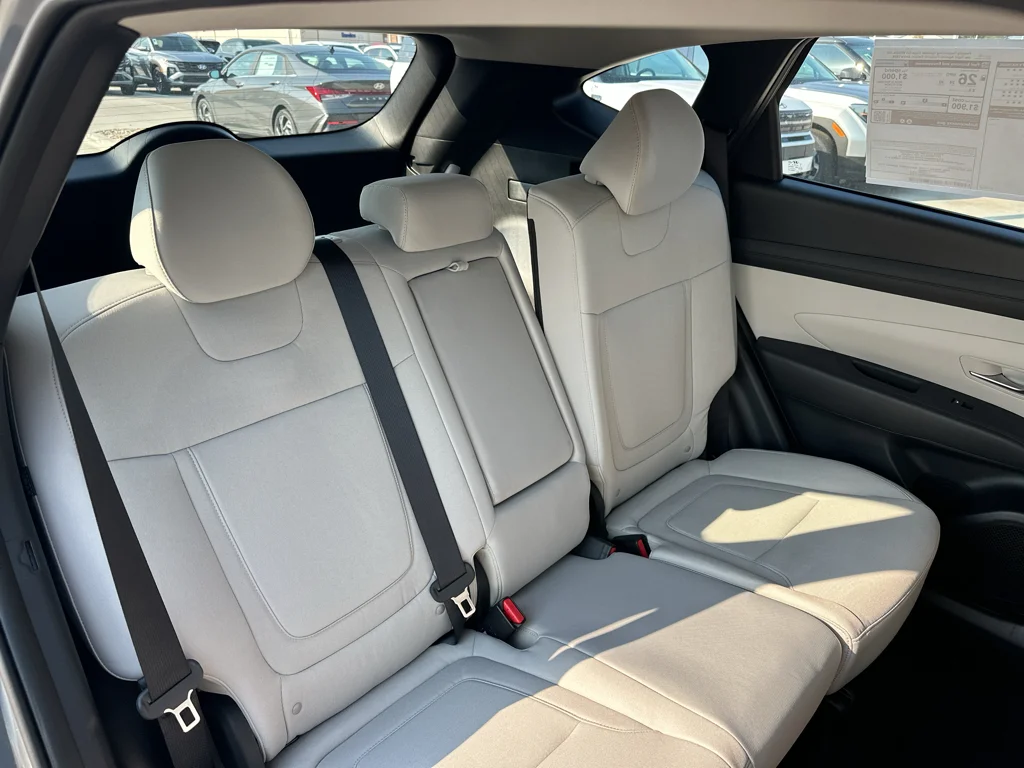 New 2026 Hampton Gray Hyundai SE image 30