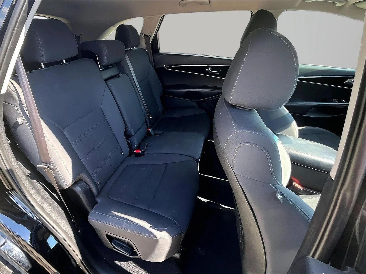 Used 2020 Black Kia LX image 26