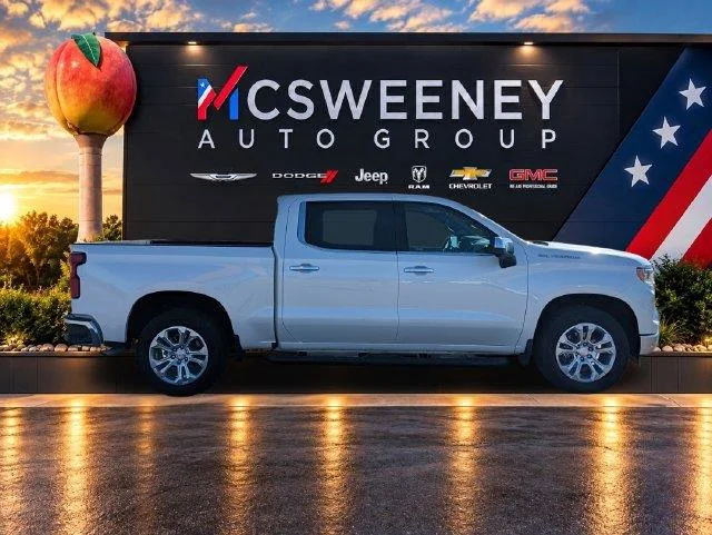Used 2024 Iridescent Pearl Tricoat Chevrolet LTZ image 6