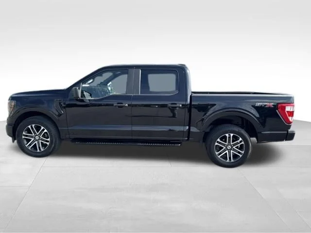 Used 2023 Black Ford XL image 11