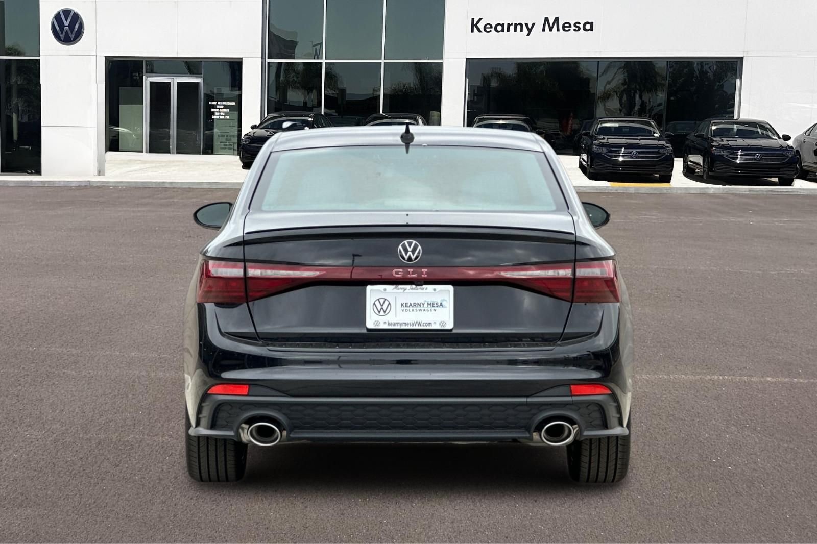 New 2026 Deep Black Pearl Volkswagen 2.0T Autobahn image 5