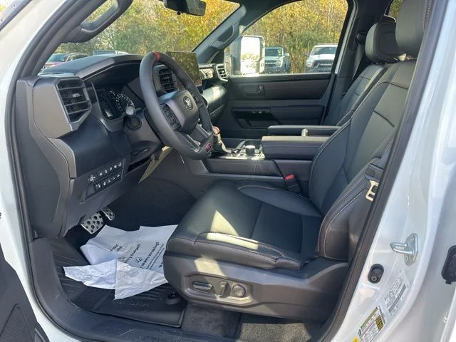 2026 Toyota Tundra SR5 - Photo 13
