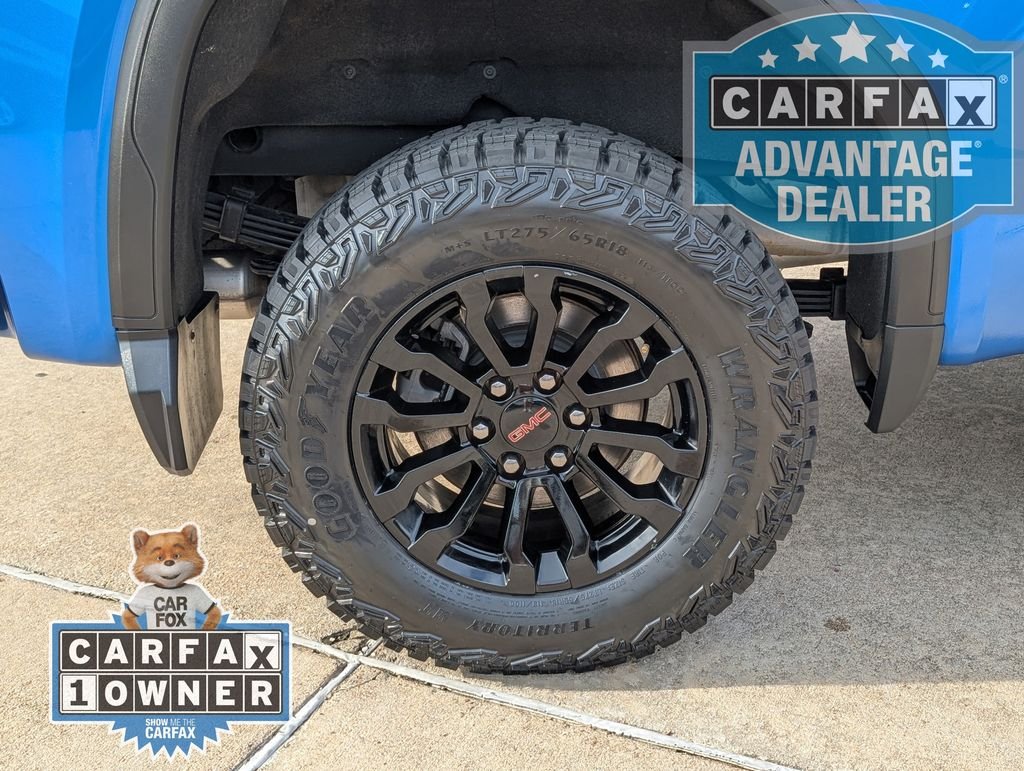 Used 2023 Dynamic Blue Metallic GMC AT4X image 4