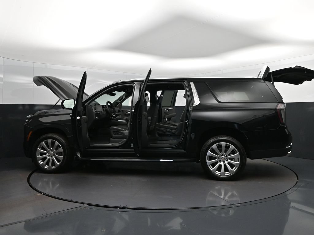 2026 Chevrolet Suburban Premier - Photo 46