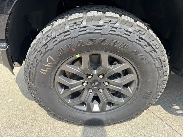 New 2026 Antimatter Blue Metallic Ford Tremor® image 14