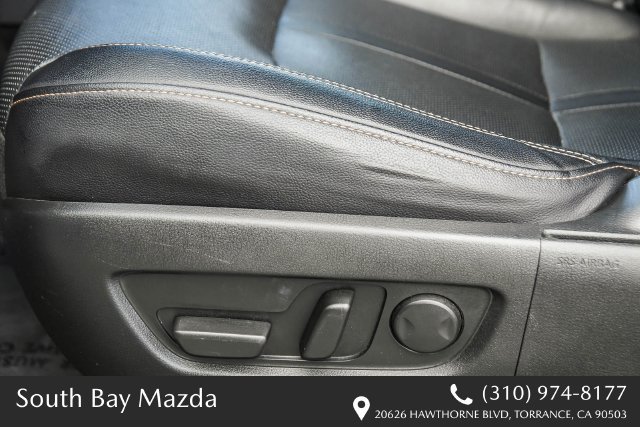 Certified Used 2025 White Mazda 3.3 Turbo Preferred image 22