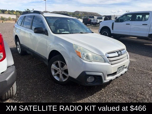 Used 2014 White Subaru 2.5i image 3