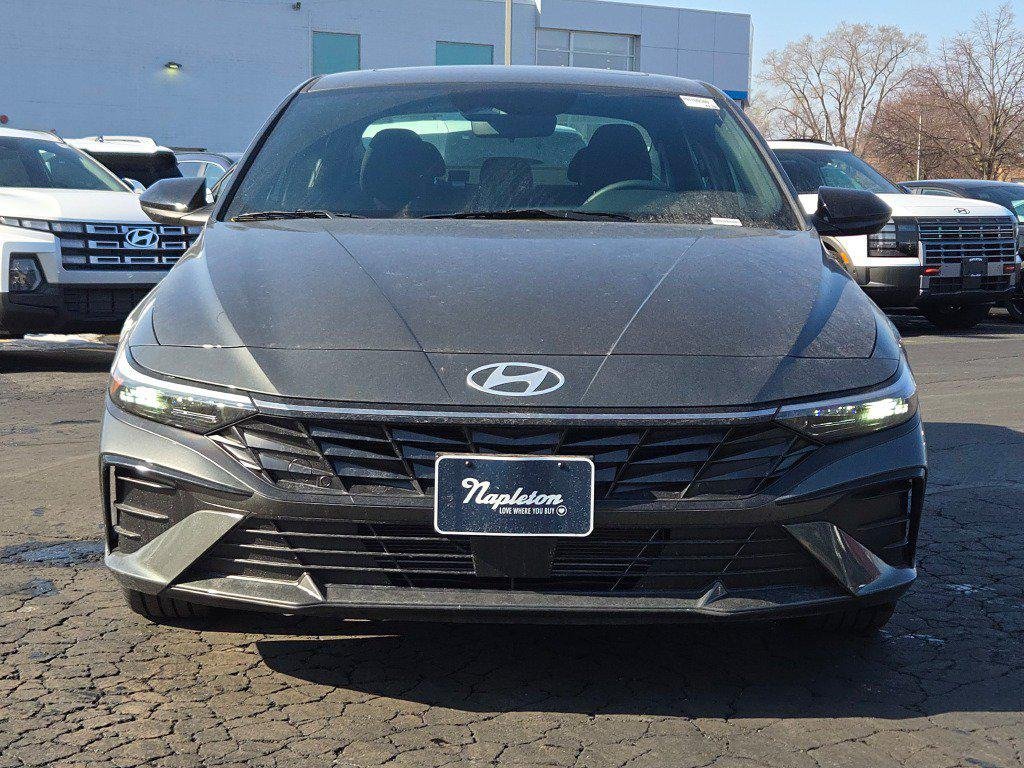 New 2026 Gray Hyundai SEL Sport image 4