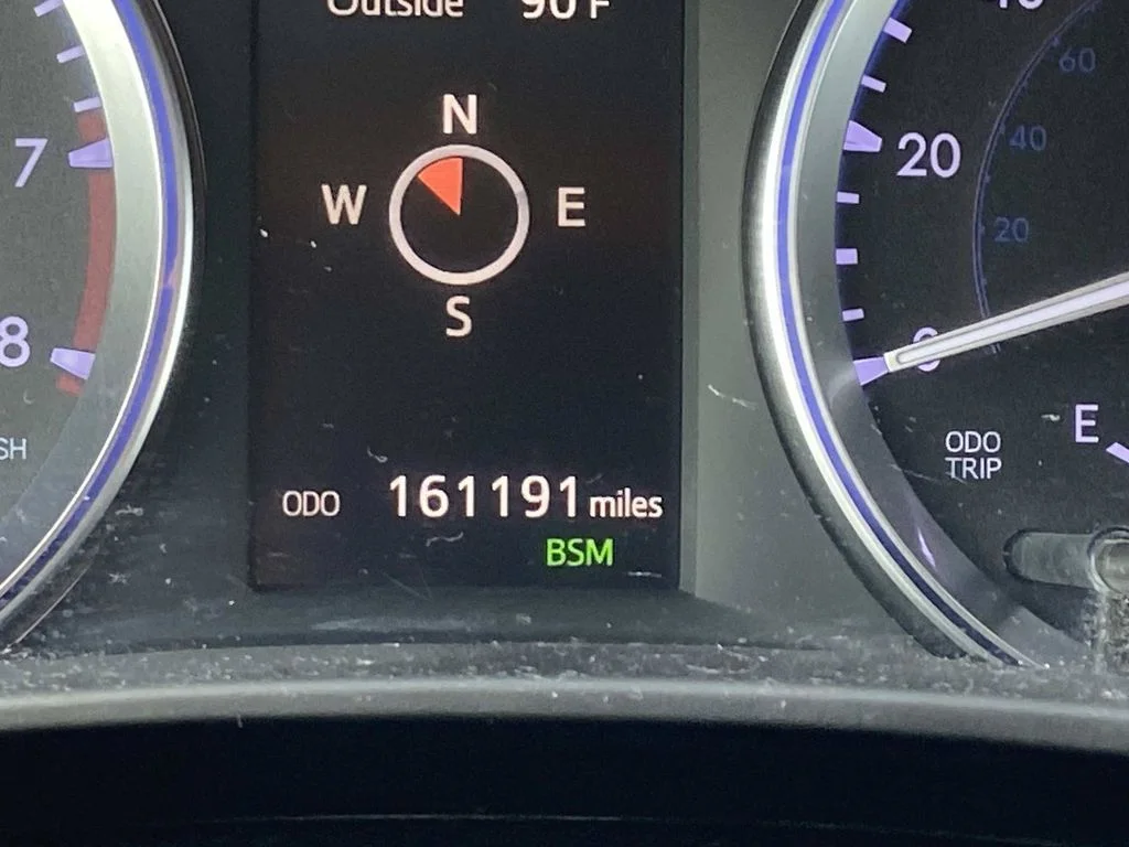 Used 2018 Black Toyota XLE image 12