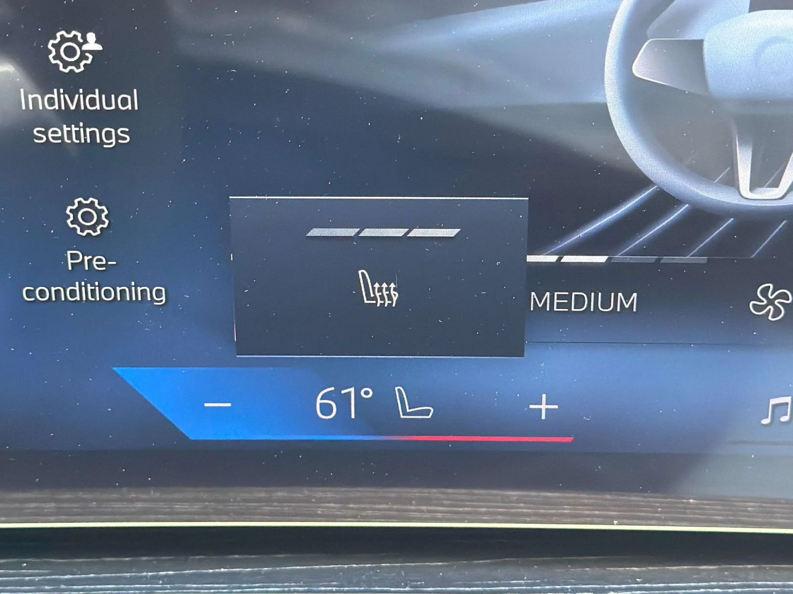 New 2026 Brooklyn Grey Metallic BMW xDrive50e Plug-In Hybrid image 19