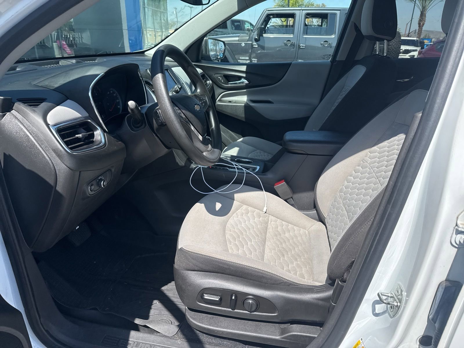 Used 2021 SUMMIT WHITE Chevrolet LS image 14