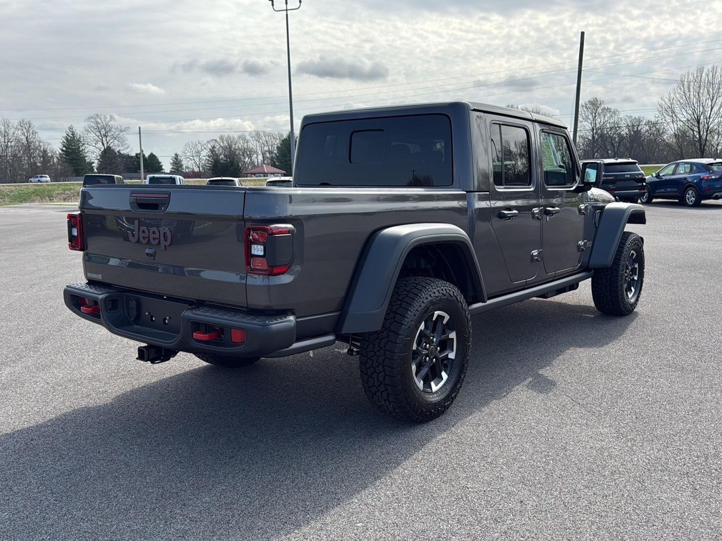 New 2026 Granite Crystal Metallic Clear-Coat Exterior Paint Jeep Rubicon image 16
