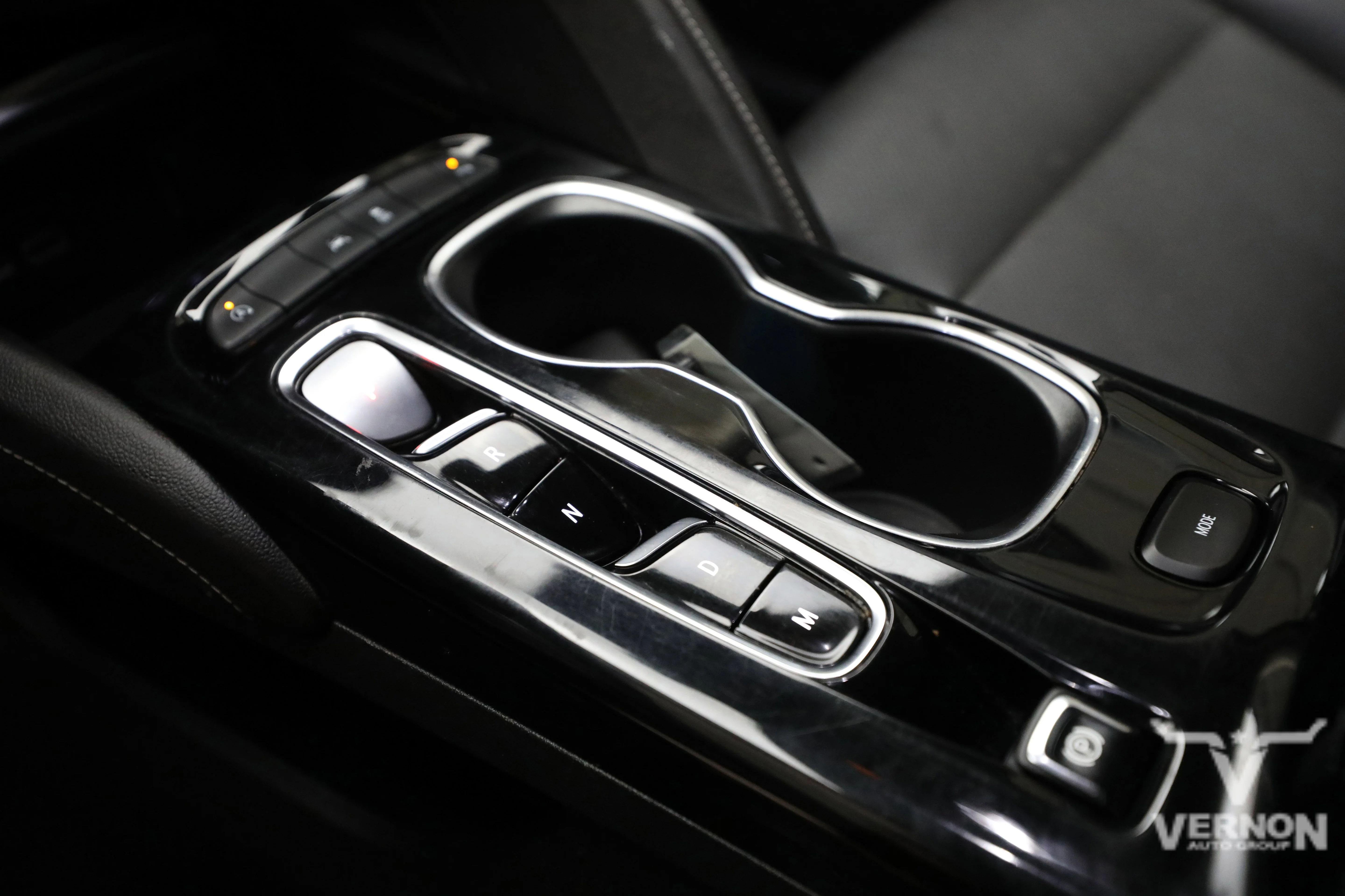 Pre-Owned 2022 Buick Envision Essence