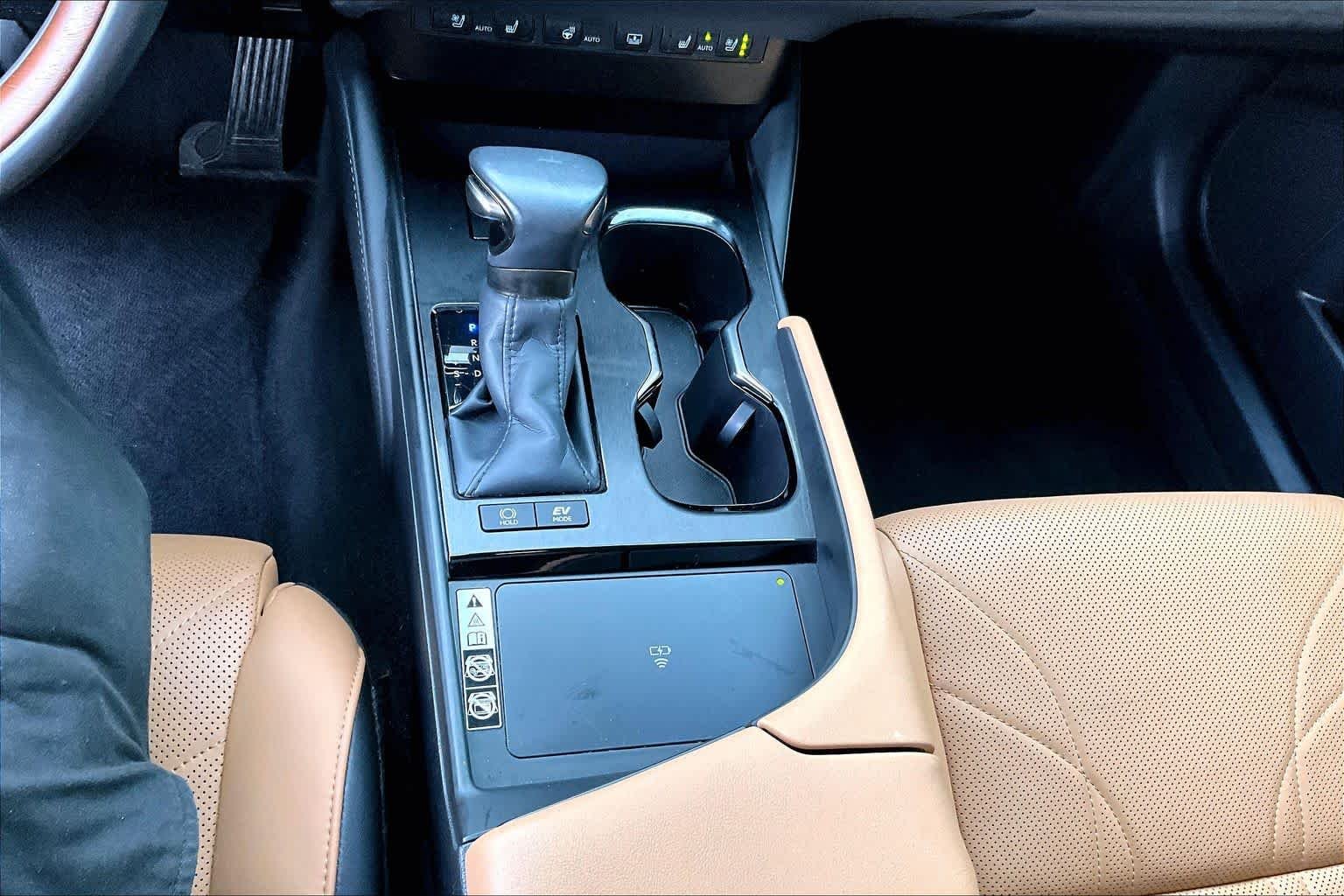 Used 2023 Nightfall Mica Lexus Ultra Luxury image 35