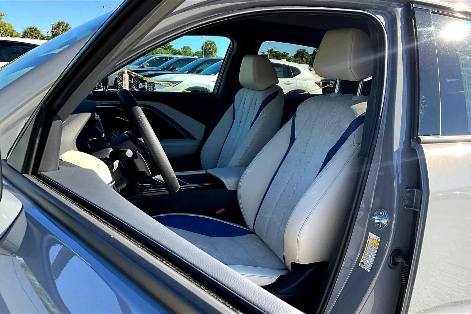 Used 2025 Urban Gray Pearl Acura w/A-Spec Package image 9
