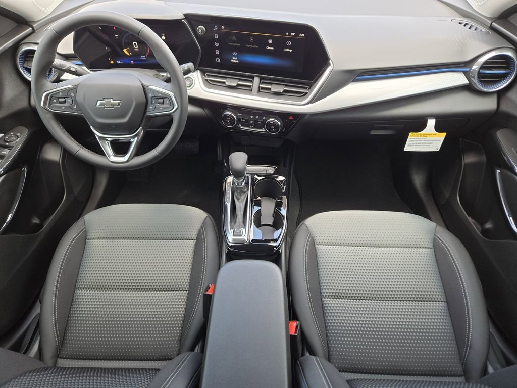 2026 Chevrolet Trax LT - Photo 15