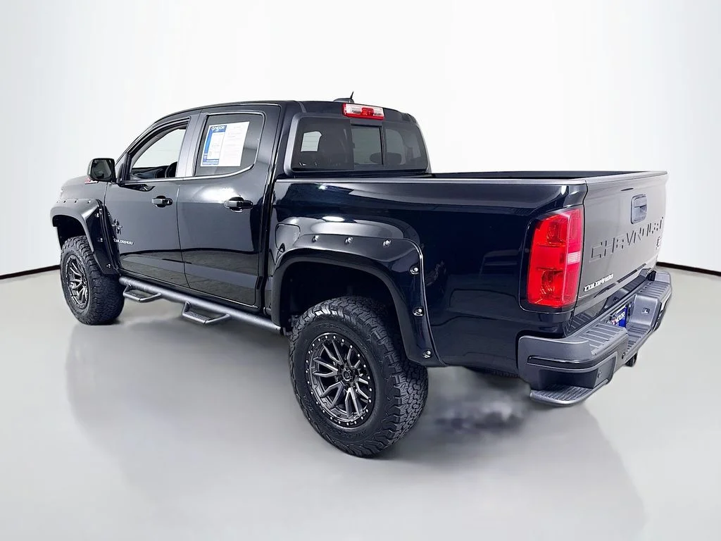 Used 2021 Black Chevrolet 4WD Z71 image 11