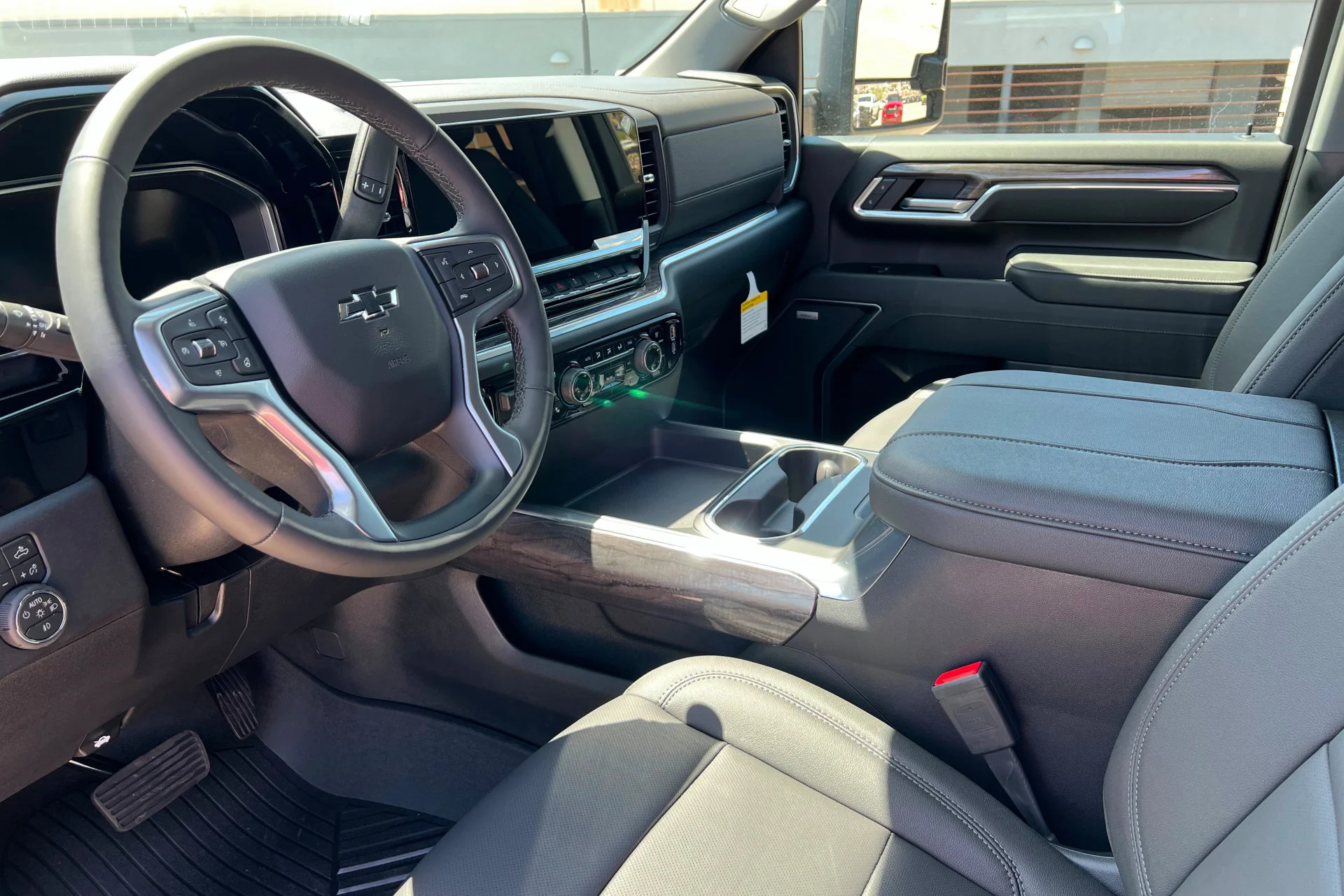2026 Chevrolet Silverado 2500 HD LTZ - Photo 15