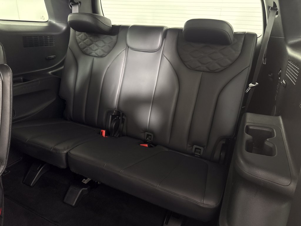 2022 Hyundai Palisade Limited - Photo 16