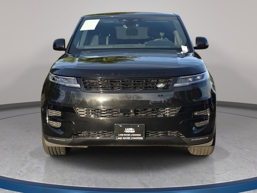 Certified Used 2025 Black Land Rover SE image 3