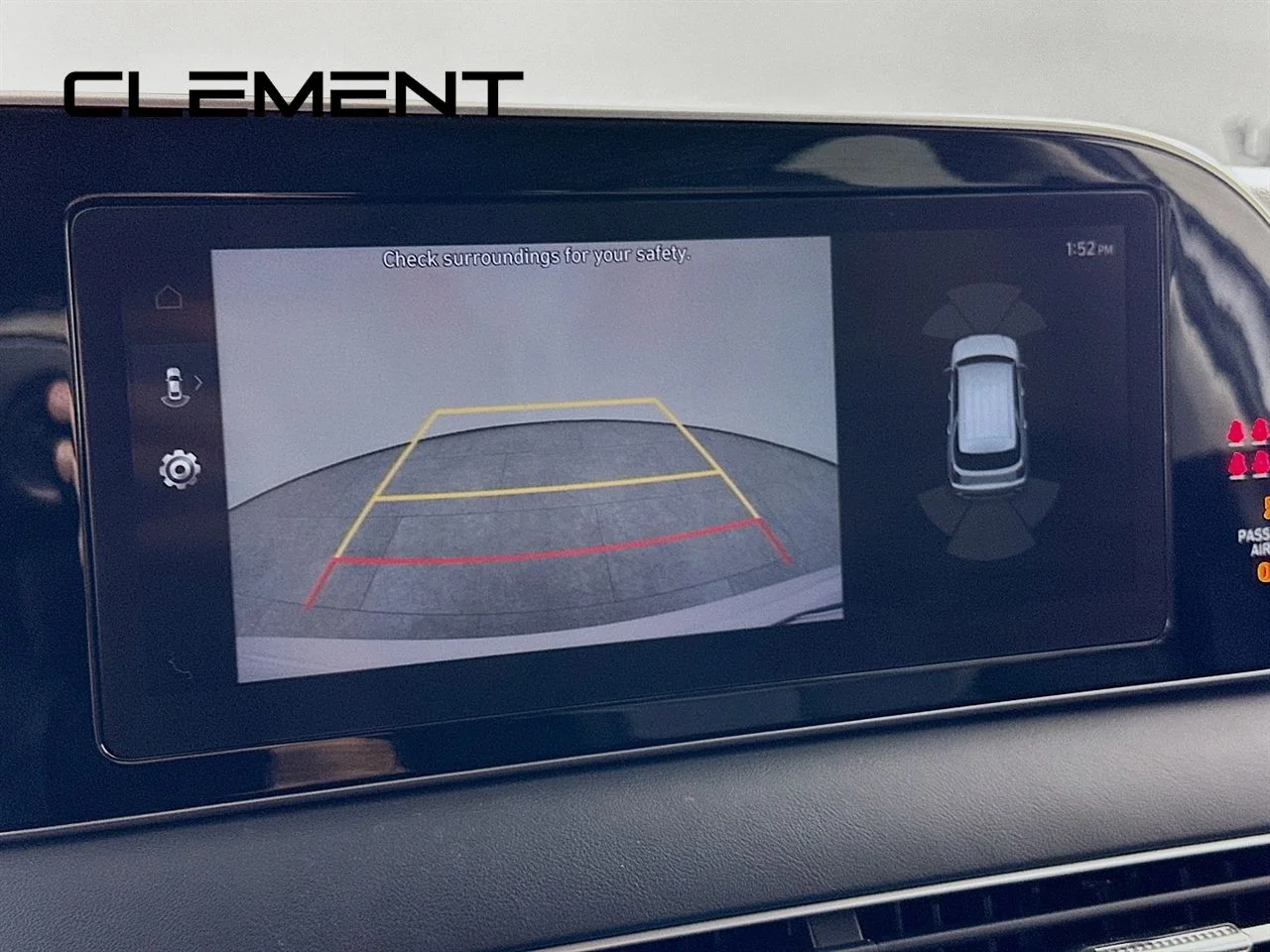 Used 2022 Hyper White Hyundai SEL image 20