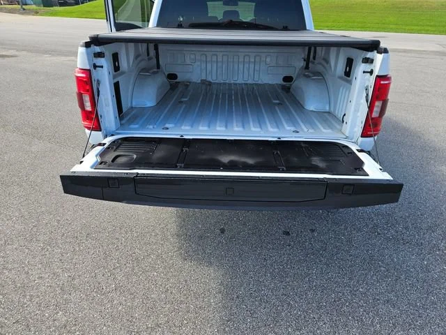 Used 2023 White Ford XL image 23
