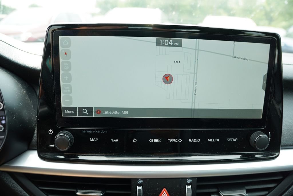 Used 2024 Snow White Pearl Kia GT-Line image 6
