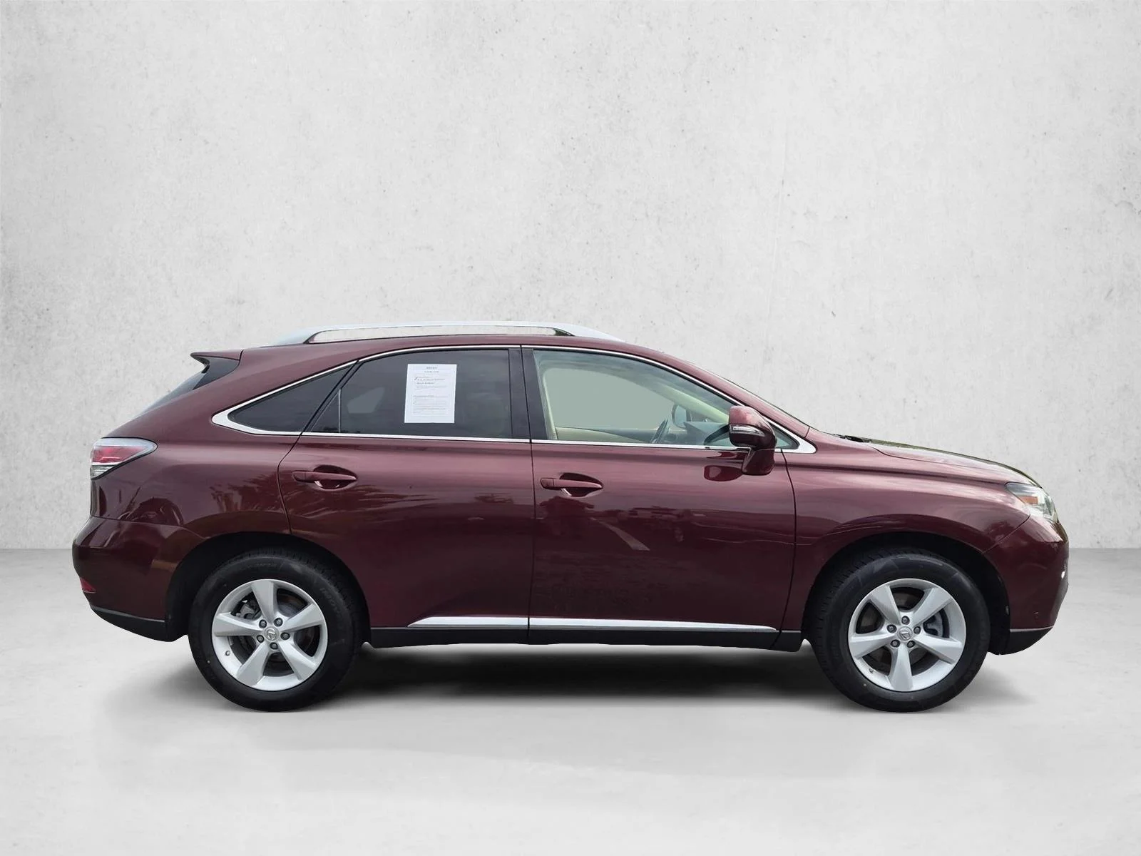 Used 2015 Claret Mica Lexus  image 4